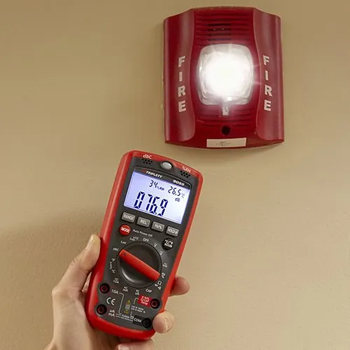 Triplett 9055  3 � Digit 4000 Count 6-in-1 Digital Multimeter CAT IV 600V