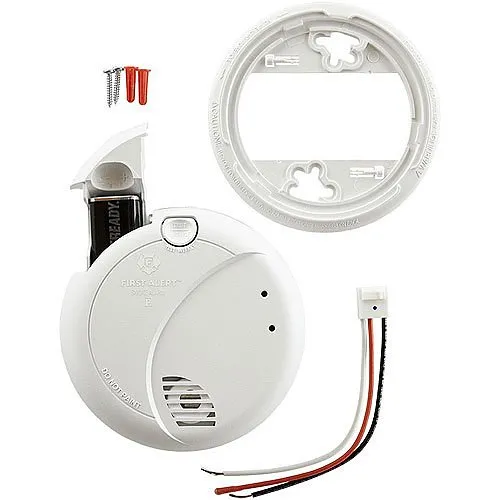 BRK 7010B Hardwired 120VAC/DC Photoelectric Smoke Alarm