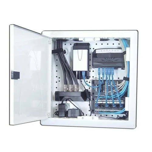 Dynacom 800-F102 Mounting Bracket