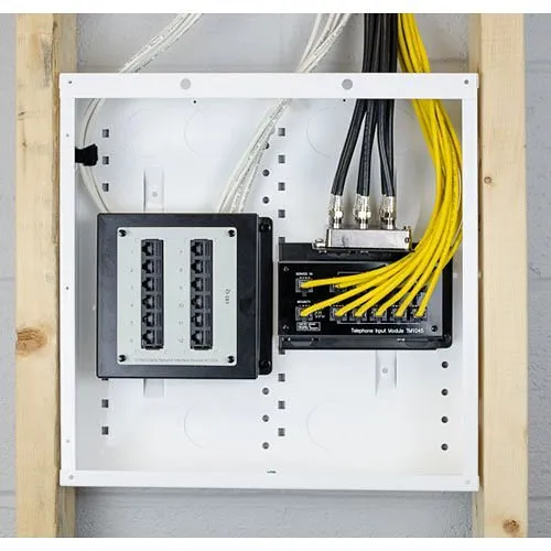 On-Q AC1015 12-Port CAT6 Network Interface Module