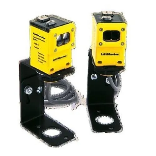 LiftMaster CPS-UN4 Monitored Retro-Reflective Photo Eye with Universal Mounting for Safety Reversal, Black