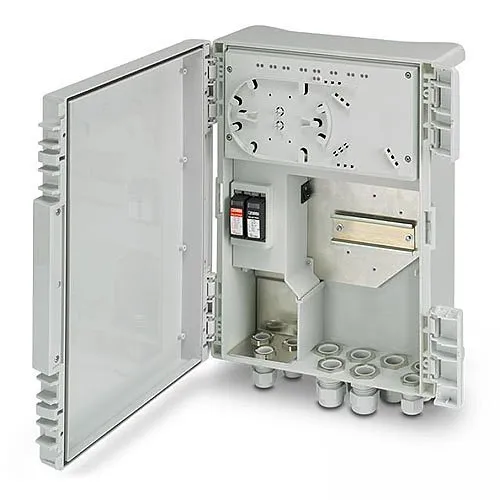 EtherWAN EASYPOEBOX4F 4-Port 10/100/1000BASE-T PoE 2-Port 100/1000BASE SFP Managed Ethernet Switch