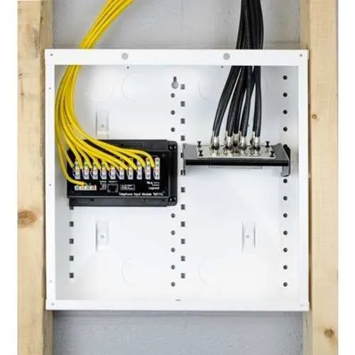 On-Q EN1460 14" Hinged Cover with Lock