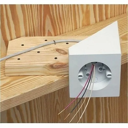 Image of 9N-FB900