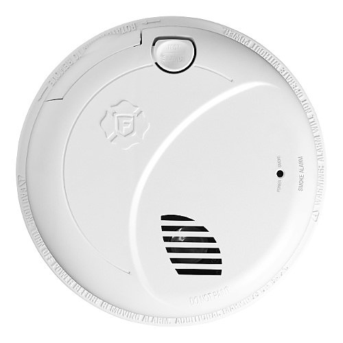 BRK 1046721 Interconnect Hardwire Smoke Alarm with Battery Backup and Voice Alerts