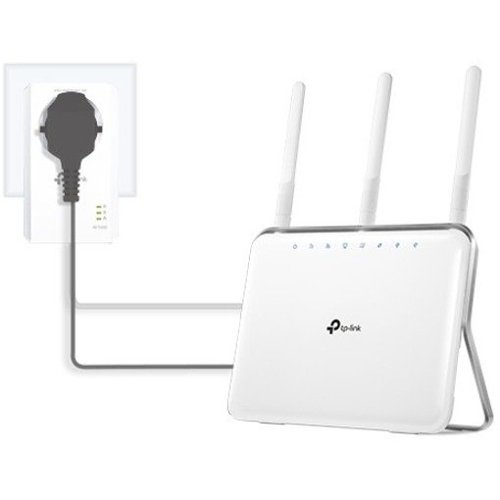 TP-Link TL-PA7017P KIT AV1000 Gigabit Passthrough Powerline Starter Kit