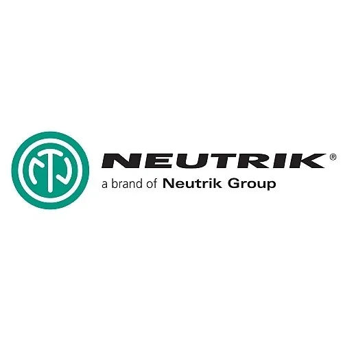 Neutrik NC4FXX-BAG 4‑Pin Female XLR Cable Connector, Black/Silver