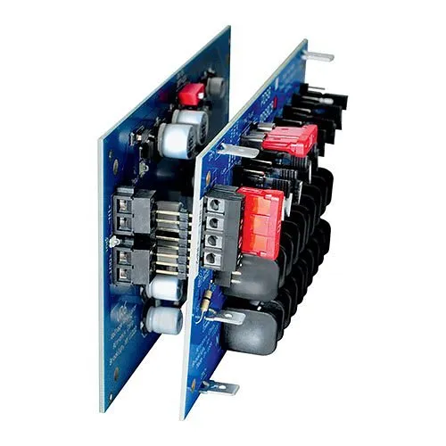 Altronix PDS8CBK1 Kit, Includes VR6 Voltage Regulator and PDS8CB Power Distribution