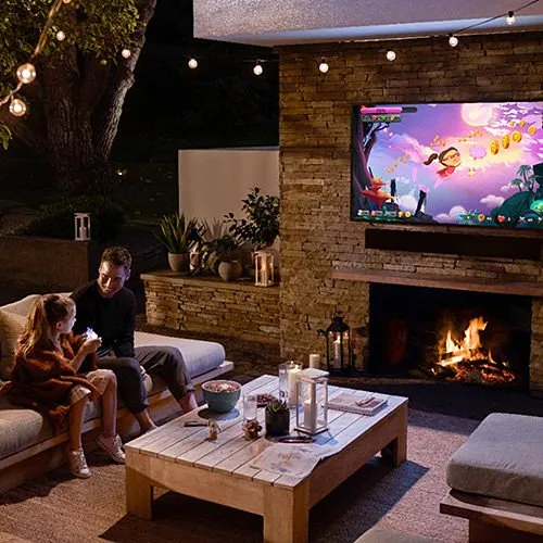 Samsung QN55LST7TAFXZA 55" Class LST7T Series The Terrace Partial Sun Outdoor QLED 4K Smart TV (2020)