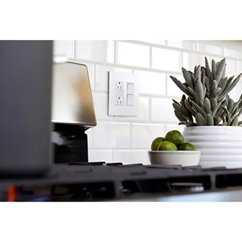 On-Q RWP262W Radiant, Two-Gang Screwless Wall Plate, White