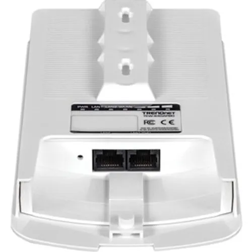 TRENDnet TEW-840APBO2K 14 dBi Wi-Fi AC867 Outdoor PoE Preconfigured Point-to-Point Bridge Kit