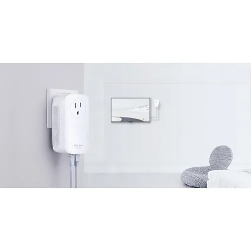 TP-Link TL-PA9020P KIT AV2000 2-Port Gigabit Passthrough Powerline Starter Kit
