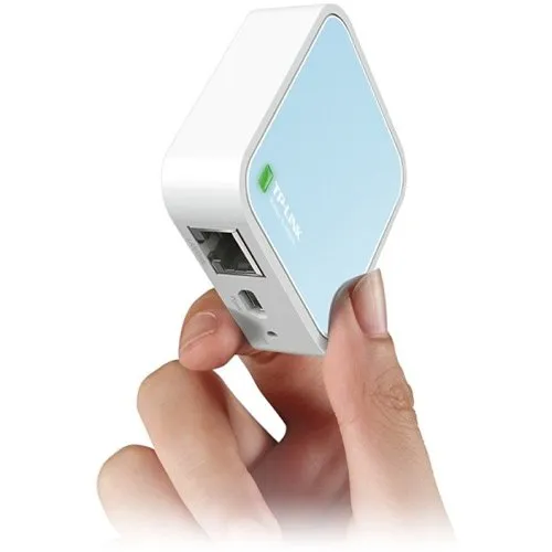 TP-Link TL-WR802N 300Mbps Wireless N Nano Router, Pocket Size