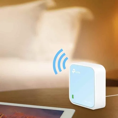 TP-Link TL-WR802N 300Mbps Wireless N Nano Router, Pocket Size