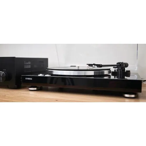 Yamaha TT-S303 Turntable, Piano Black
